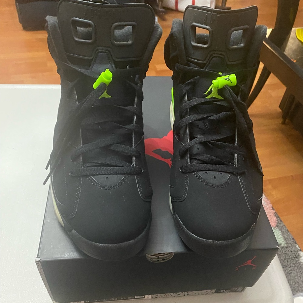 Air Jordan 6 Retro Electric Green/ Black Size 13